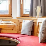Residenz An Der Ache Апартаменты *